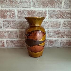 Royal Haeger Earth Wrap Vase – 1960s-1970s Mid Century Modern Pottery, Brown & Mustard Glaze, 8” Tall Retro Decor, Vintage Haeger USA
