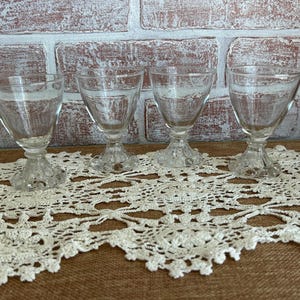 Vintage Anchor Hocking Boopie Glasses – Set of 4 Berwick Pattern Clear Glass Goblets – 4” Tall Mid-Century Barware