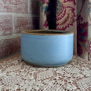 Vintage Signed Bud Mecham Center Creek Pottery Cache Pot | Blue Stoneware Indoor Planter Heber City Utah |MCM Collectible Artisan Flower Pot