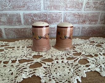 Vintage-Inspired Ceramic Salt and Pepper Shakers – Grape & Olive Vine Design by The Main Ingredients – Rustic Farmhouse Style
