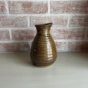 Vintage 1970s Hand-Thrown Stoneware Vase – Studio Pottery Bud Vase, Brown Speckled Glaze, Mid Century Rustic Decor