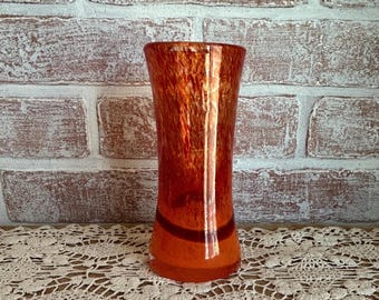 Vintage 1980s Orange Hand Blown Glass Vase – Retro Bud Vase, Mid Century Style Decor