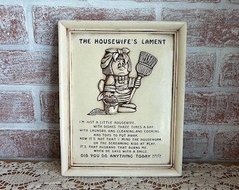 Vintage 1965 “Housewife’s Lament” Wall Plaque | Paula Funny Retro Kitchen Decor | 60s Kitsch Mid Century Wall Art