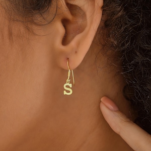Initial Earrings,Christmas Gifts for her,Personalized Earrings, Letter jewelry, Gold Letter Earrings, Minimalist Earring,Best Mom Gift
