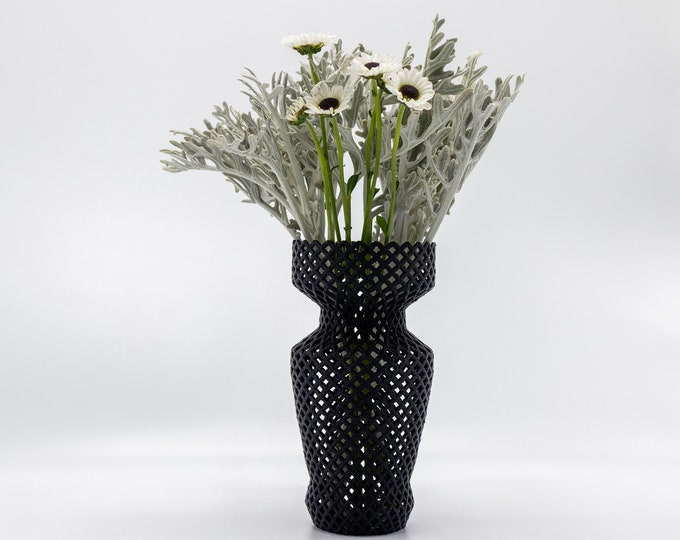 Saladin Vase by 3D Shook | 3D Printed | Flower Vase | Home Decor