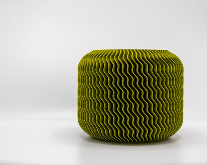 Malibu Pot by Lu Cop | 3D Printed | Flower Pot
