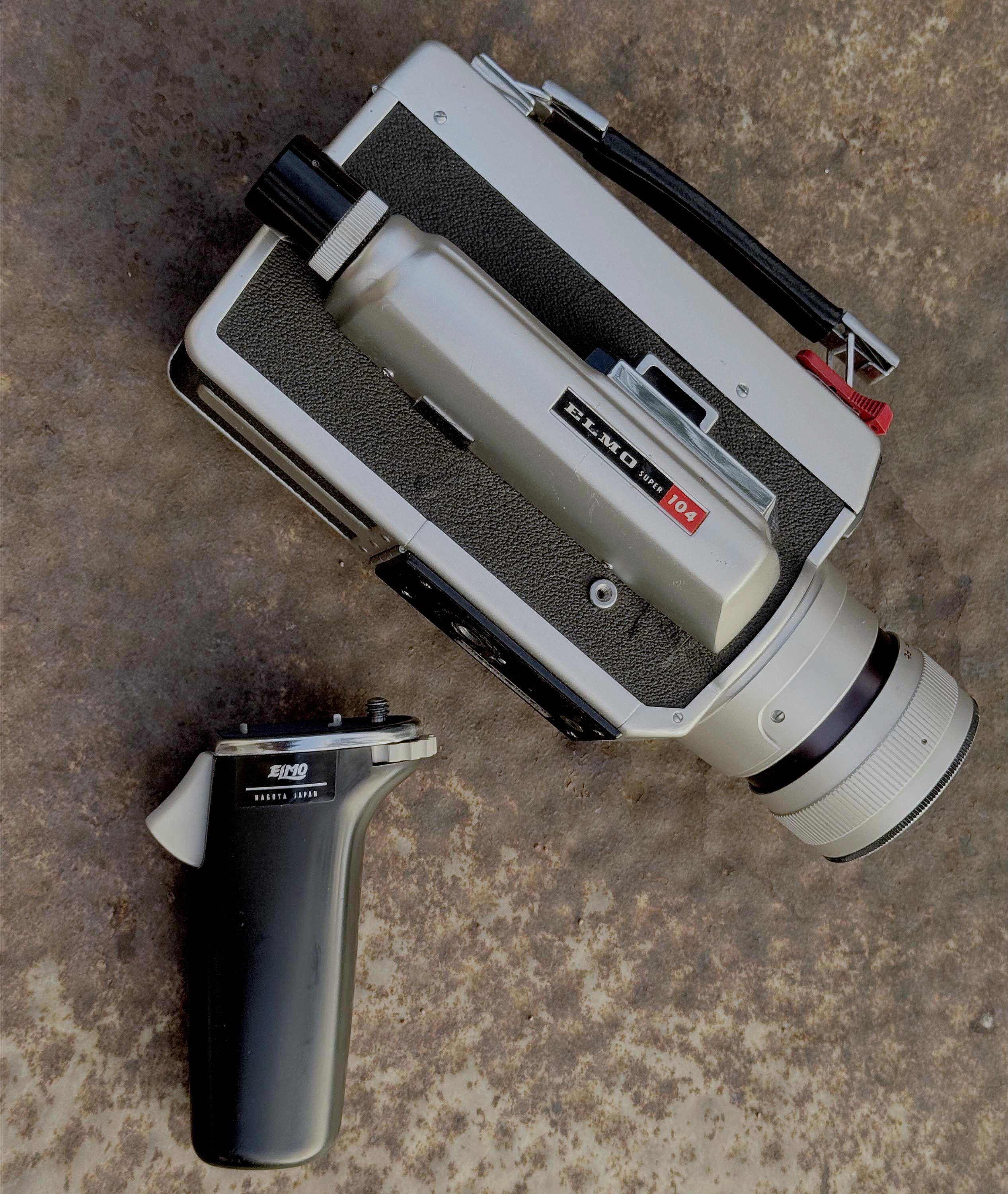 Vintage ELMO SUPER 104 Super 8 Camera - Tested, W/ Leather Case - Etsy