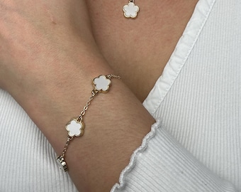 Flower Clover Bracelet Available in Two Colours
