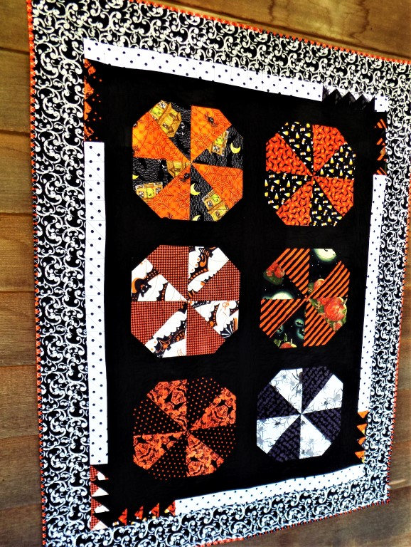 Modern Halloween Quilt OOAK Reversible Halloween Wall Hanging Etsy