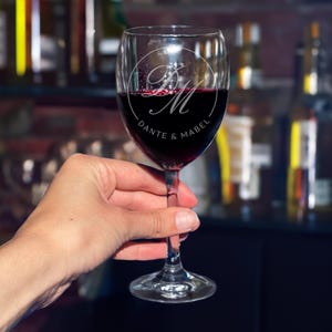 Custom Engraved Wine Glass, 10.5 oz Stemmed, Wedding Bulk Party Favors