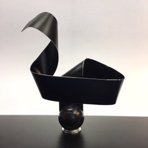 Black Swan Abstract Desktop Sculpture - Etsy