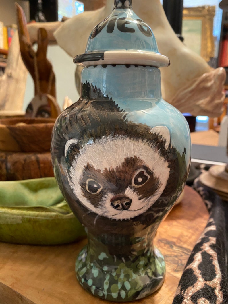 bird hamster,guinea pig,mini pet PORTRAIT X small CUSTOM burial Pet Urn for ferret