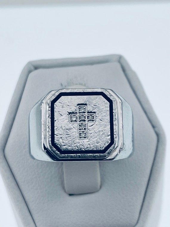 Men’s stainless steel diamond cross ring