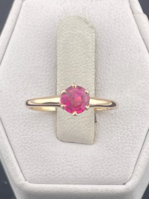 Antique one carat ruby Solitaire ring, 14 karat Y… - image 4