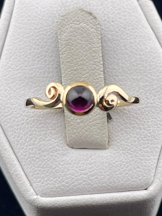 Antique cabochon, Ruby, bypass ring 14 karat yell… - image 2