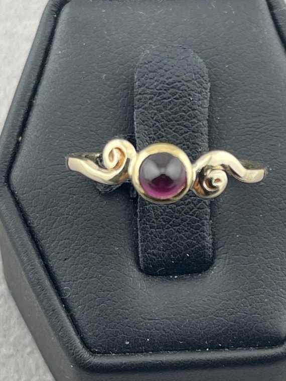 Antique cabochon, Ruby, bypass ring 14 karat yell… - image 1
