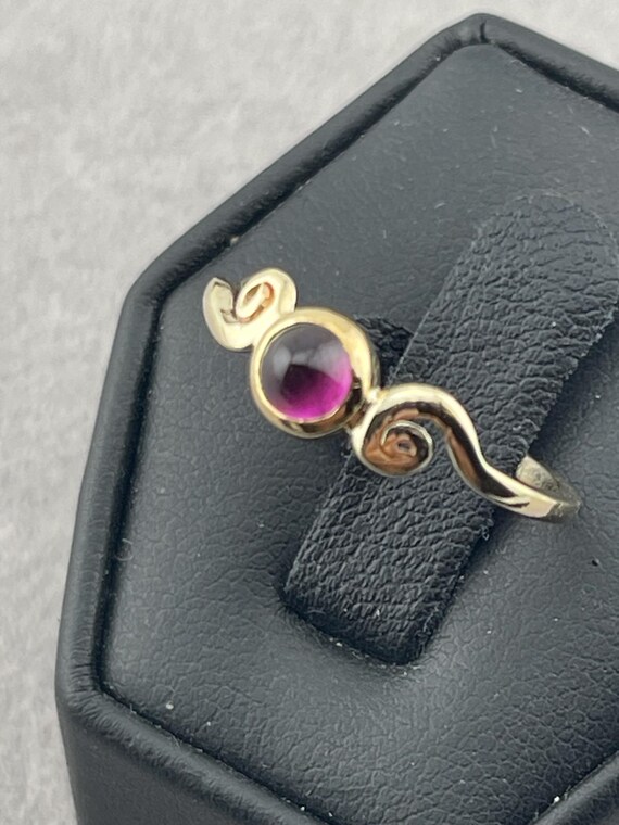 Antique cabochon, Ruby, bypass ring 14 karat yell… - image 5