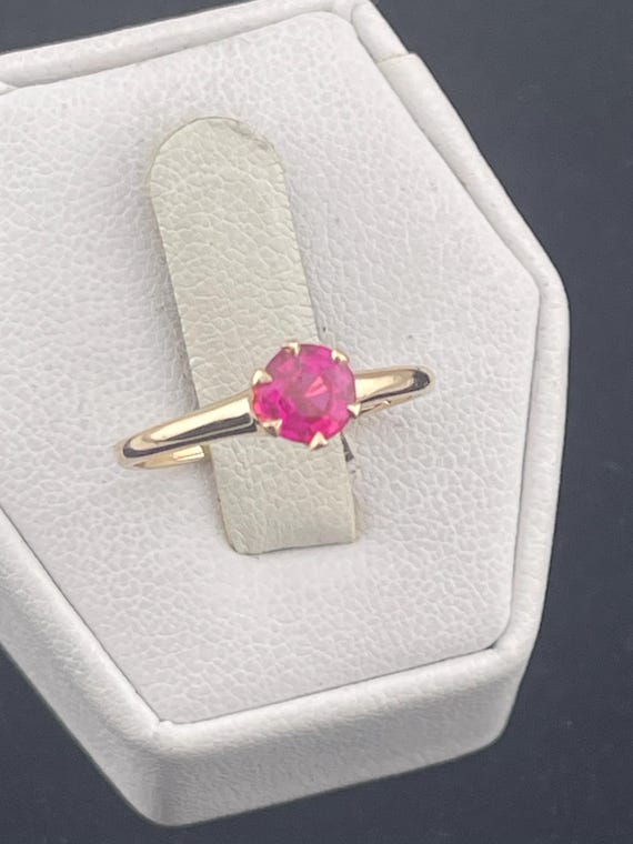 Antique one carat ruby Solitaire ring, 14 karat Y… - image 12