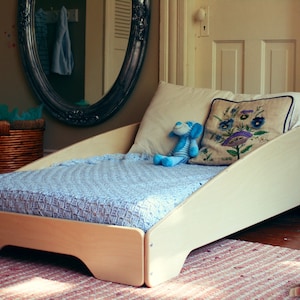 Zoom Toddler Bed - Montessori Floor Bed - Kids Furniture by Modern Tots