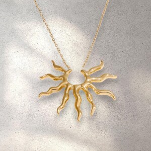 Sun Pendant Necklace, Stainless Steel Waterproof Trendy Jewelry Gift for Her