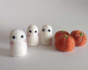 Needle felted ghost and pumpkin set, Halloween decor