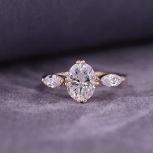 Double Prong Set Promise Ring, Oval Cut Lab Grown Diamond Engagement Ring, Colorless Diamond Wedding Ring, Three Stone Proposal Ring for Her