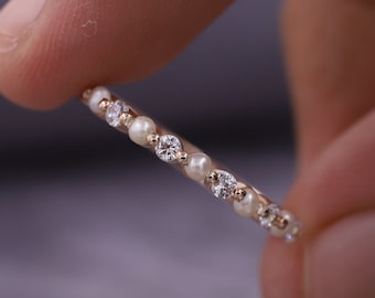 Half Eternity Engagement Band, Delicate Bridal Gift, Round & Pearl Cut Diamond Band, Moissanite Wedding Band, Dainty Alternate Diamond Band