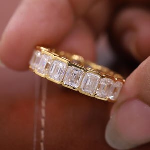 Half Bezel Set Diamond Band, Emerald Cut Moissanite Band, Full Eternity Wedding Band for Bride, 14K Solid Gold Engagement Band, Gift for Her