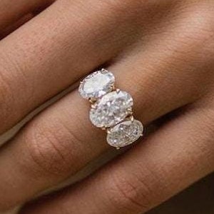 Three Stone Engagement Ring, Oval Cut Moissanite Wedding Ring, Promise Ring, 18K Solid Gold Anniversary Gift, Ring for Women, Bridal Ring