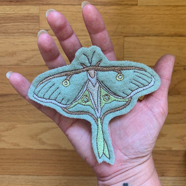 Moth Patch, Embroidered Wool Luna Moth Patch, Luna Moth Patch, Sew On Patch, Embroidered Patch