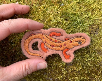 Salamander Patch, Red Eft Patch, Embroidered Red Eft, Wool Salamander Patch, Sew on Patch, Embroidered Patch