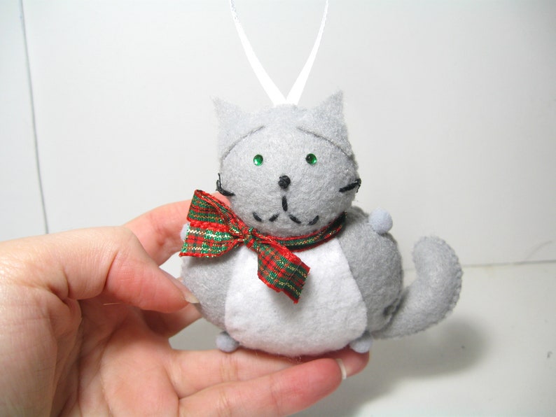 Christmas Cat Ornament Gray And White Felt Cat Cute Kitty Etsy