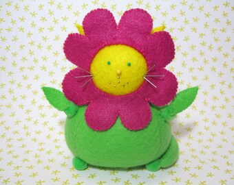 Cute flower cat, Felt cat pincushion, Funny cat gifts, Spring decor, Sewing accessory, Gift for sewer, Colorful spring flower