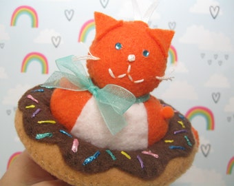 Donut cat ornament, Orange felt cat, Chocolate sprinkle donut, Felt donut, Cat lover gifts, Cute felt Kawaii donut, Cute food ornament