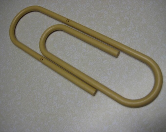 Vintage Giant Paper Clip Wall Decoration Very Kitchy by Syroco 1981 Etsy