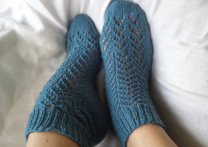 Knitting Pattern Chevron Lace Ankle Socks. PDF download ...