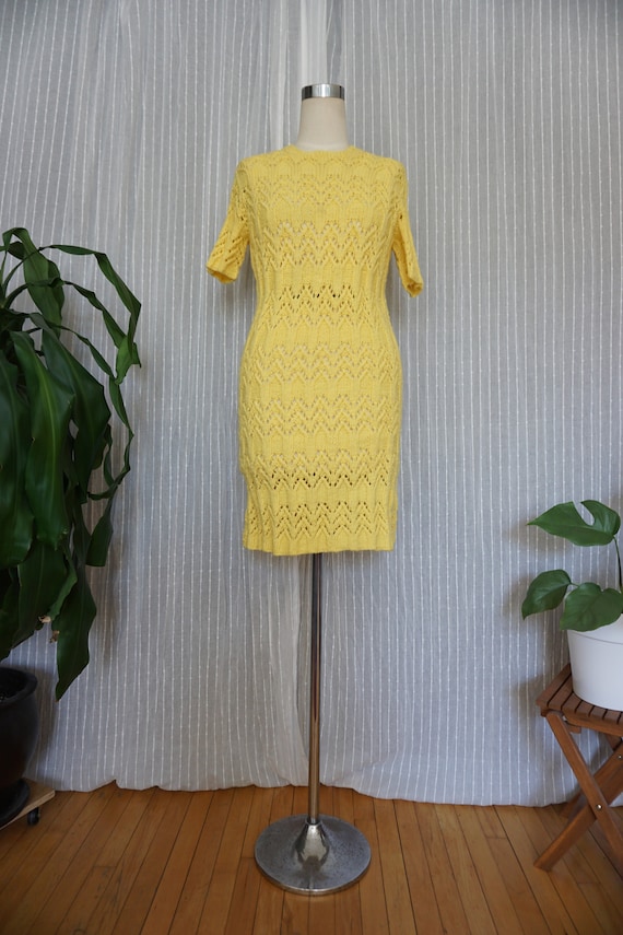 vintage dress 1970s yellow knit crochet dress mod