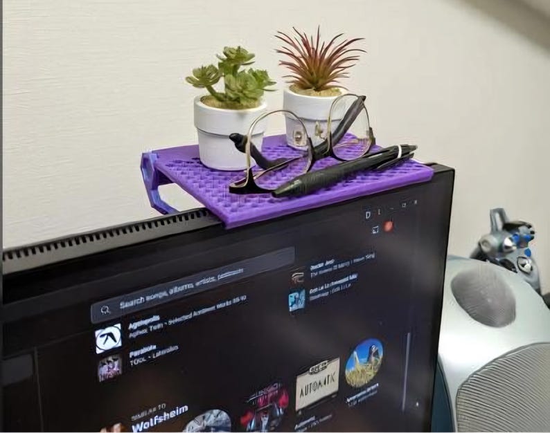 Organizer na monitor drukowany w 3D – akcesorium do przechowywania na biurku, do biura domowego zdjęcie 11