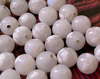 16 Vintage Glass Beads 10mm Handmade Japanese White Snowball Beads