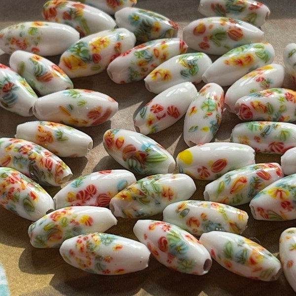24 — Handmade Japanese Vintage Glass Beads Millefiori White Flowers Oval Rice Beads 14/6mm