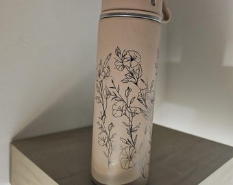 Termo de vacío personalizado grabado con capacidad para 3 tazas. Termo de acero inoxidable aislado y personalizado.