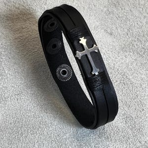 Personalized Leather Cross Bracelet, Christian Bracelet, Religious Jewelry, Leather Charm Bracelet, Custom Cross Bracelet, Father&#39;s Day Gift