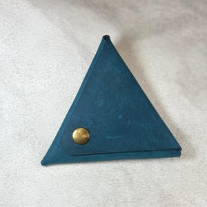 Personalisierte Leder Dreieck Сoin Geldbörse, Leder Münzbeutel, Leder Münzhülle, kleine Geldbörse, Vatertagsgeschenk