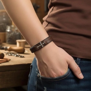 Personalisiertes Leder Kreuz Armband, Christian Schmuck