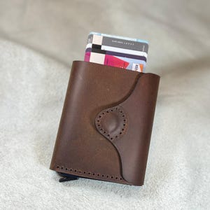 Tarjetero mecánico, cartera de cuero personalizada, cartera de cuero para hombre, cartera de cuero personalizada, cartera triple, regalo para el Día del Padre