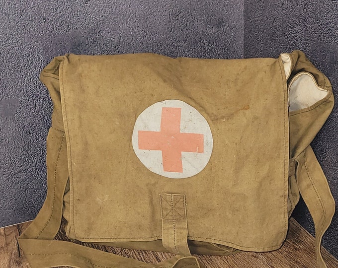 WW2 Combat Military Medic Bag USSR Etsy WW2 Combat Military Medic Bag USSR Etsy