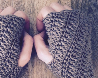 Crochet Pattern - Diane Fingerless Gloves