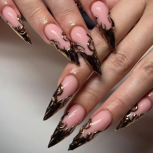 Gold Lines Press On Nails,hand painted nail,custom press on nails,3D Nails,Star Nails,Acrylic Nails  ,Fake nails,Nail Art,star nails