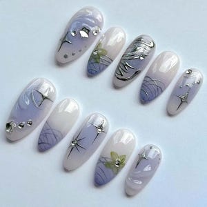 Unhas roxas elegantes, unhas de pressão de morango com amêndoa, unhas de acrílico personalizadas pintadas à mão, unhas postiças, unhas de sonho, 3D, presente para meninas