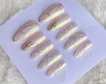 Elegant Stylish Golden nails,Pink hand painted nail,custom press on nails,3D Nails,Gel Nails,Acrylic Nails  ,Fake nails,Nail Art,Cute nails